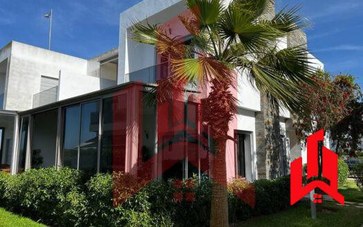 Villa meublée à vendre à Tamaris, Casablanca - façade principale